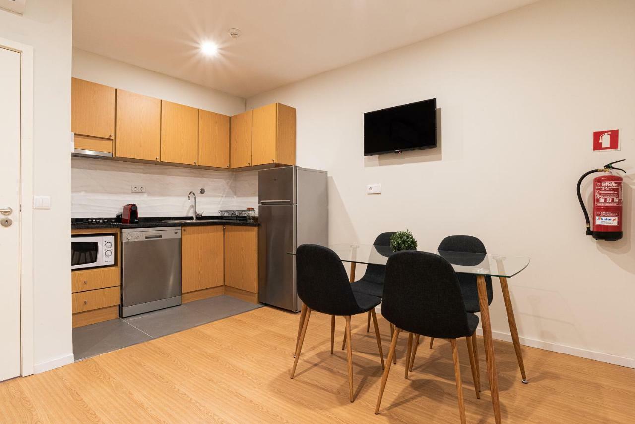Zd Moreira Flats A By Portoproperties4You ภายนอก รูปภาพ